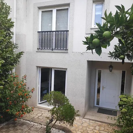 Holiday home Buratina Brion